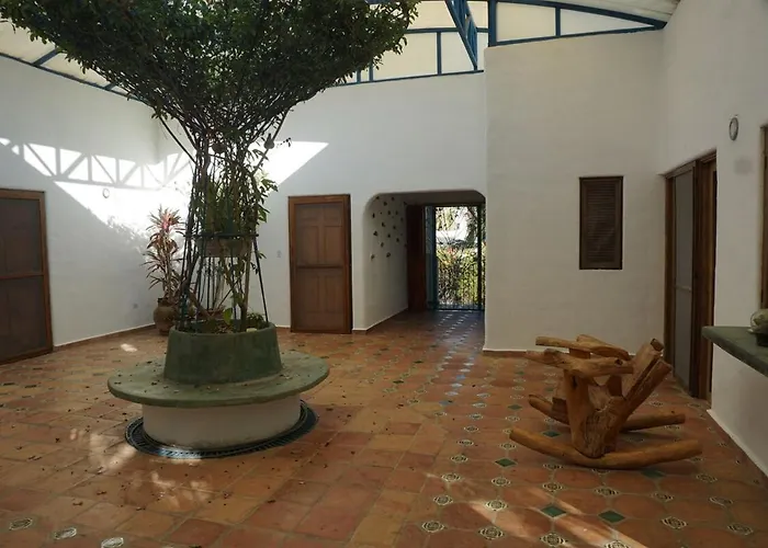 Large With Private Patio In Casa Cornucopia Apartment